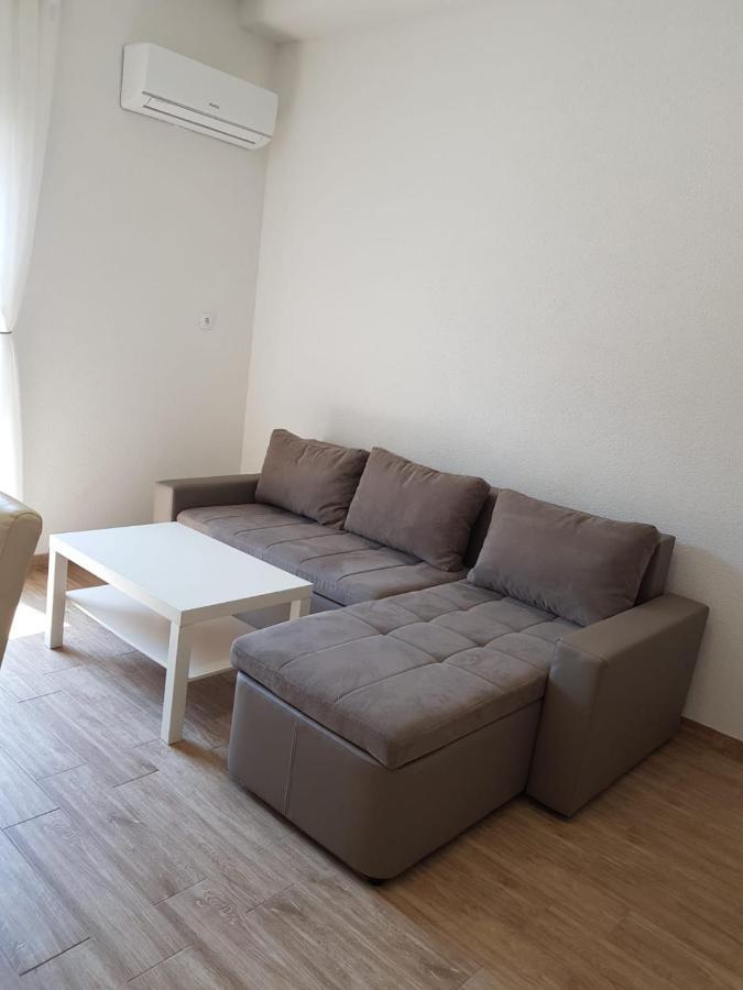 Apartmani Dobra Villa Водице Екстериор снимка